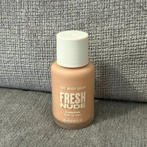 The Body Shop Fresh Nude Foundation – 30ml (Shade: Light 2C) NEW